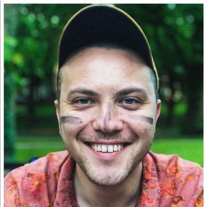 Meet your Posher, Zackary